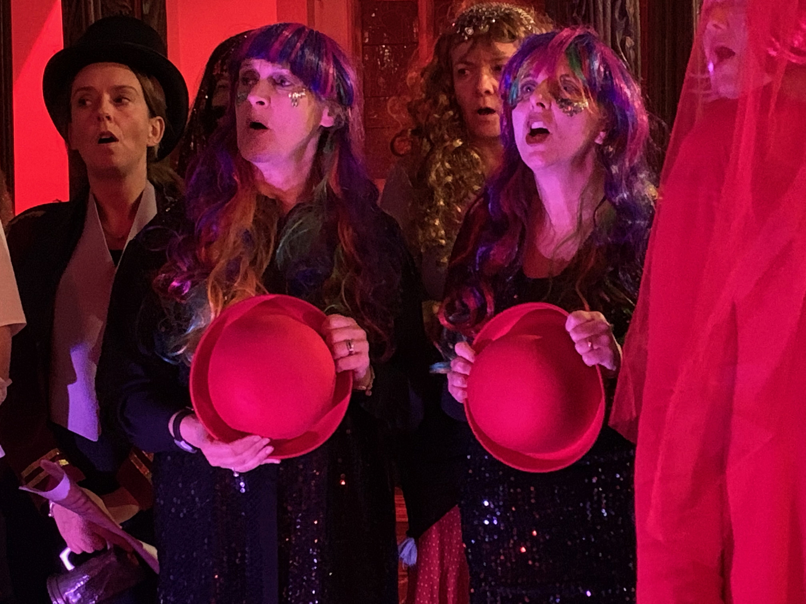 The twins singing their hearts out at The Greatest Showman,