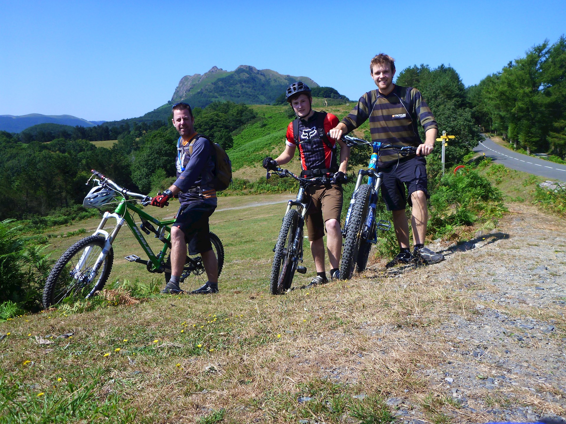 I only found out today. 
I met Claire once - out for a day's ride with her and Tom - she was such fun on that day and left a lasting impression on me of someone extremely creative and with a joy for life (and a great sense of humour). Tom always seems so proud of her and it was obvious why.
Wishing the whole family all the strength they need.
Love,

Ian