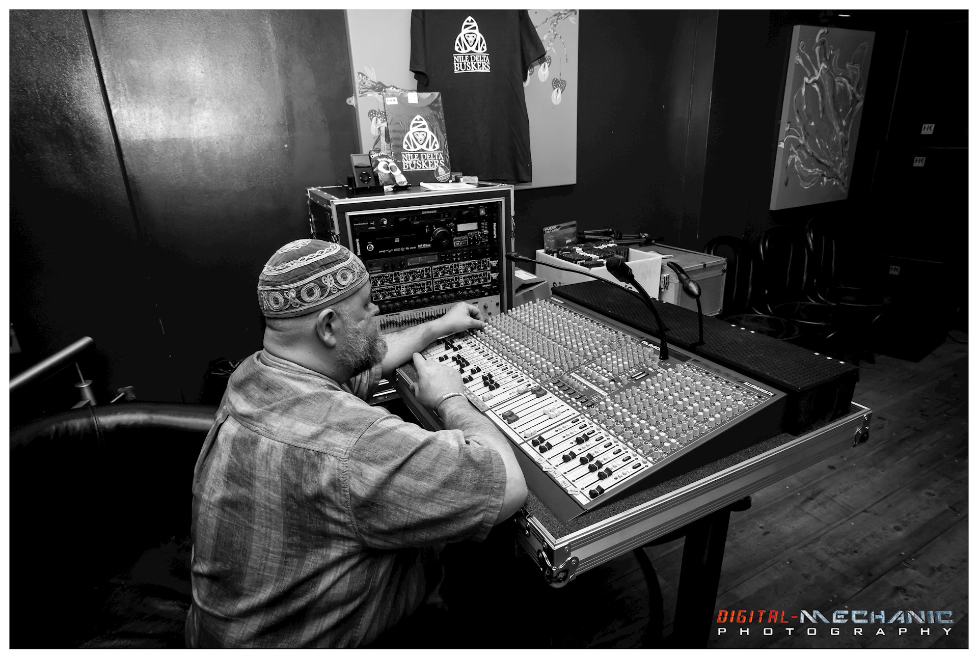 Hey Neil, it's so good to hear that you are healing. Love Bruce and the Nile Delta Boys. Big hugs.