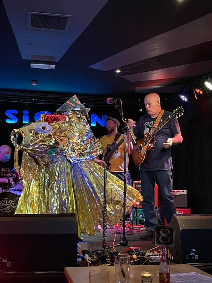 Hello Neil,
Missing you and looking forward to seeing you soon, sending lots of love.
Maureen
Ps. Me being the fish at the Musician, love you Neil....