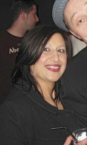 Hey Neil so glad to see you're making progress in your recovery, sending you love and hugs to help you along, Big Love to you  Ampy 💞