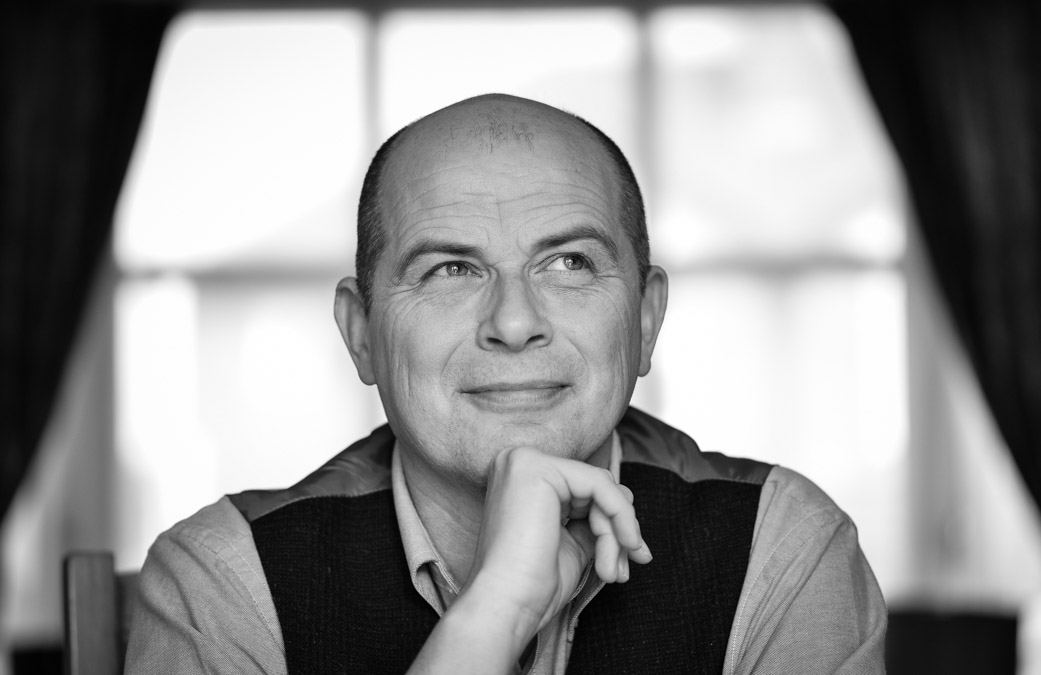 Good afternoon Neil, 
Looking forward to being able to say "Hi" properly at the bar my friend. Your are in my thoughts and I wish you the very speediest recovery possible. 
My fondest love
M x 