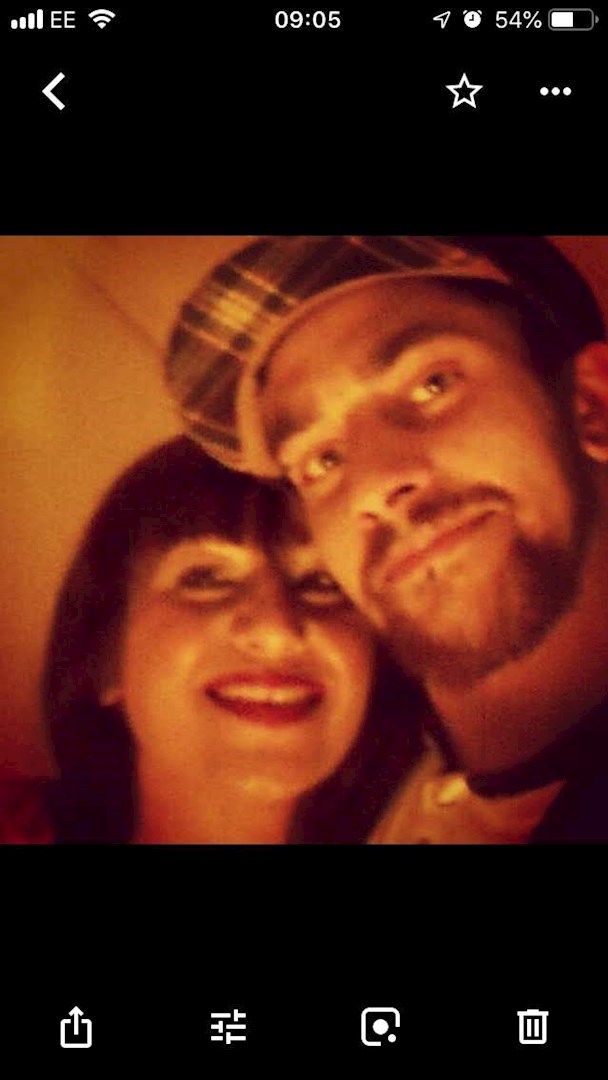 Hi Neil hope you're doing as well as possible, we were talking about you today, ironically to Niles Headway support worker, we were telling her how much you did for Nile from letting him shadow you,and being his mentor and about all the jobs you got for him,not to mention the advice,chats and laughs . Nile still hasn't recovered his memory but he's plodding along with life but in a different way now! He's almost completely decorated  the house! I'm not complaining! I just wanted to remind you that you Sir are a very special man! An amazing human and we adore you! We hope we can see you again soon meanwhile you take care and don't give up! So much love to you Ampy xxx & Nile sends his love too x